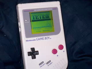 Карманная консоль GameBoy (1989 год) GameBoy